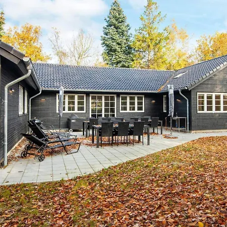 20 Person Holiday In B Rkop Holiday home